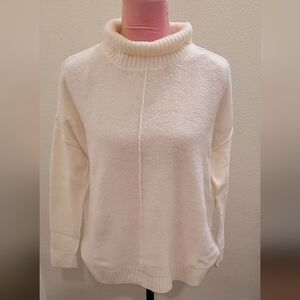 Primark Cream Women's Crew Neck Sweater